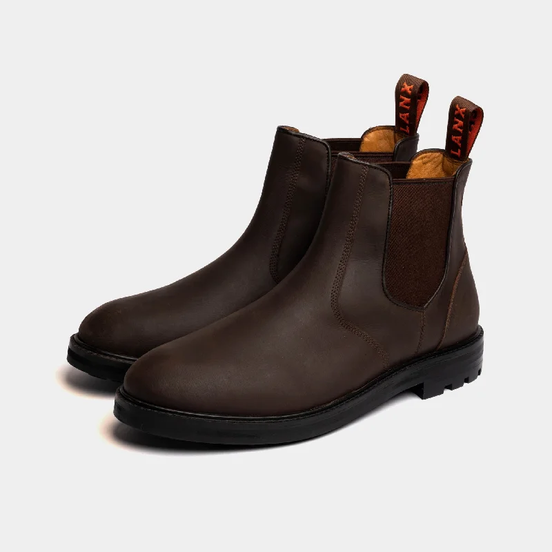 Here are 50 long-tail keywords for "men Chelsea Boots" in English:HOGHTON // BROWN DISTRESSED