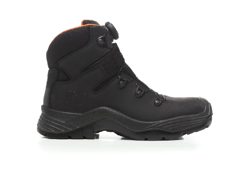 Men's work & safety boots with a high - traction lug pattern for uneven groundEiger