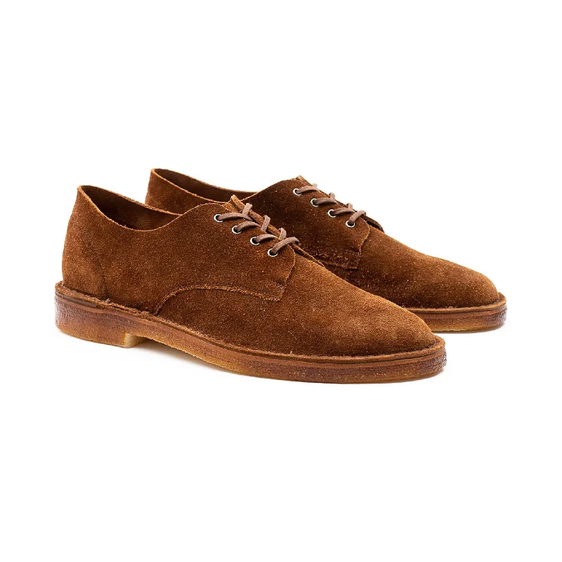 Men's suede and leather hybrid chukka boots for a unique textureGrove Desert Shoe - Snuff Janus Calf Suede