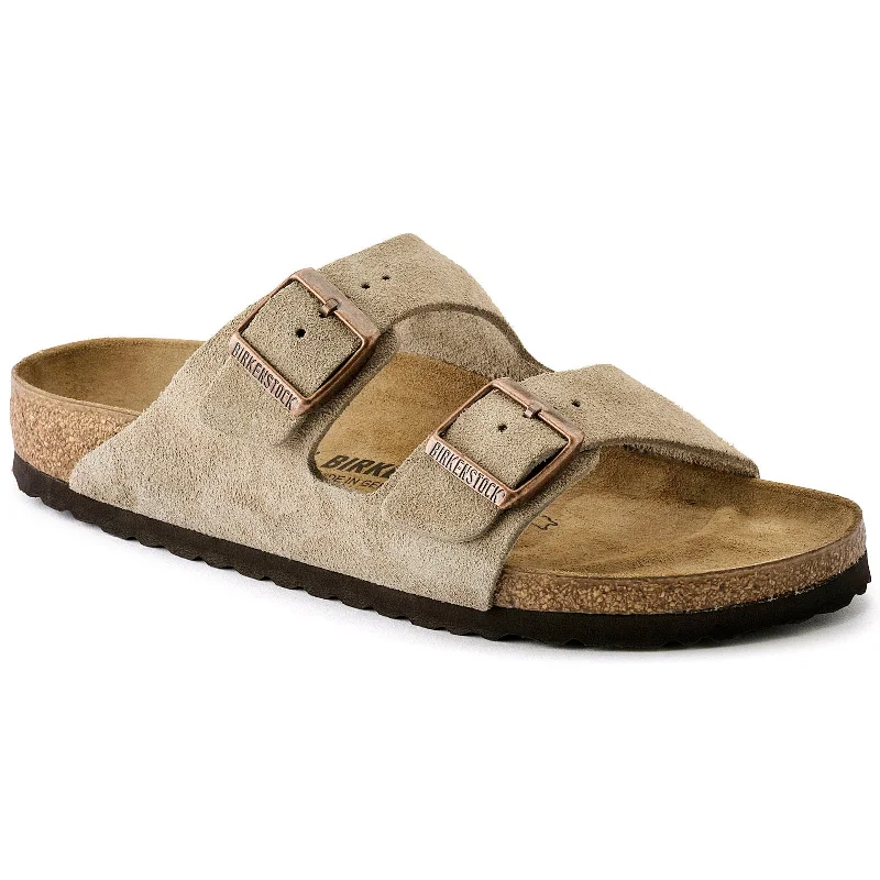 Men's sandals with a pointed toe for a stylish lookBirkenstock Arizona Classic Footbed - Suede