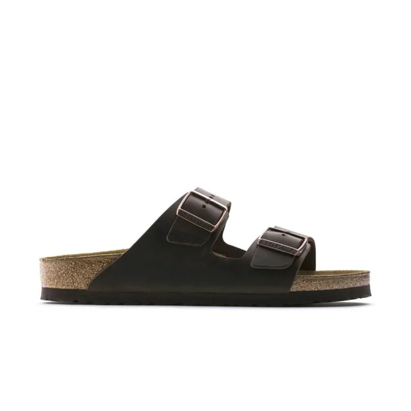 Men's sandals with a perforated leather upper for ventilationBirkenstock Arizona - Habana Oiled Leather