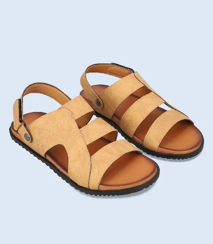 Men's sandals with a contrast stitching detailBM4837-BEIGE-Men Sandals