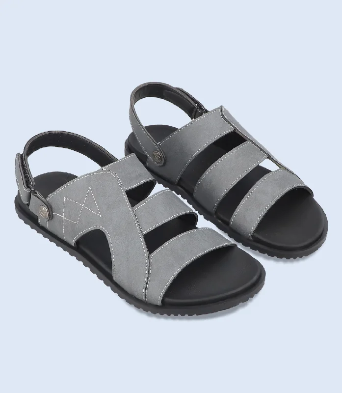 Men's sandals with a pointed toe for a stylish lookBM4837-GREY-Men Sandals