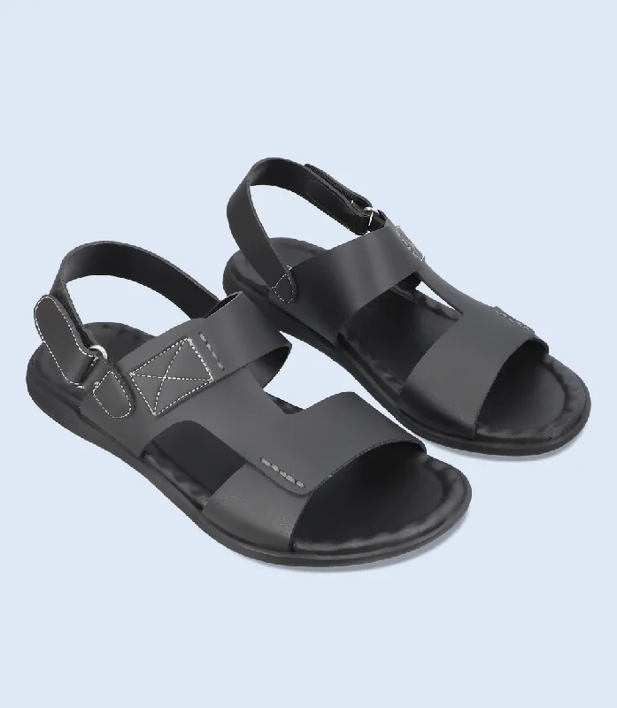 Men's sandals with a cushioned footbedBM5616-BLACK-Men Casual Sandal