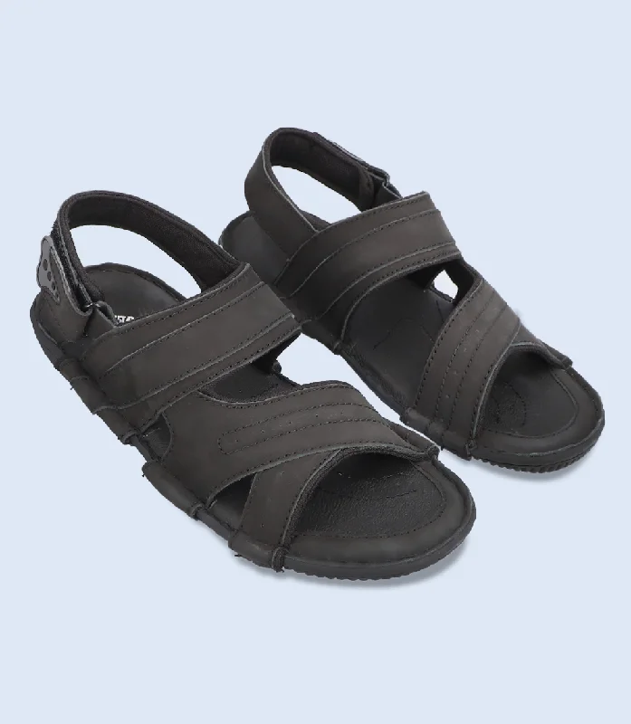 Men's sandals with a decorative buckle or charmBM5728-BLACK-Men Sandal