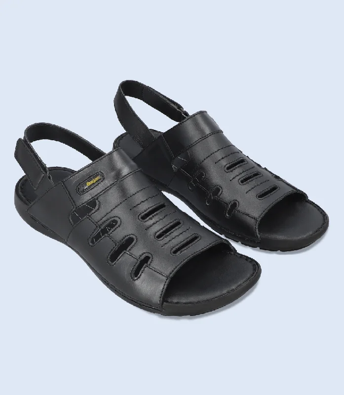 Men's sandals with a cushioned footbedBM5744-BLACK-Men Casual Sandal