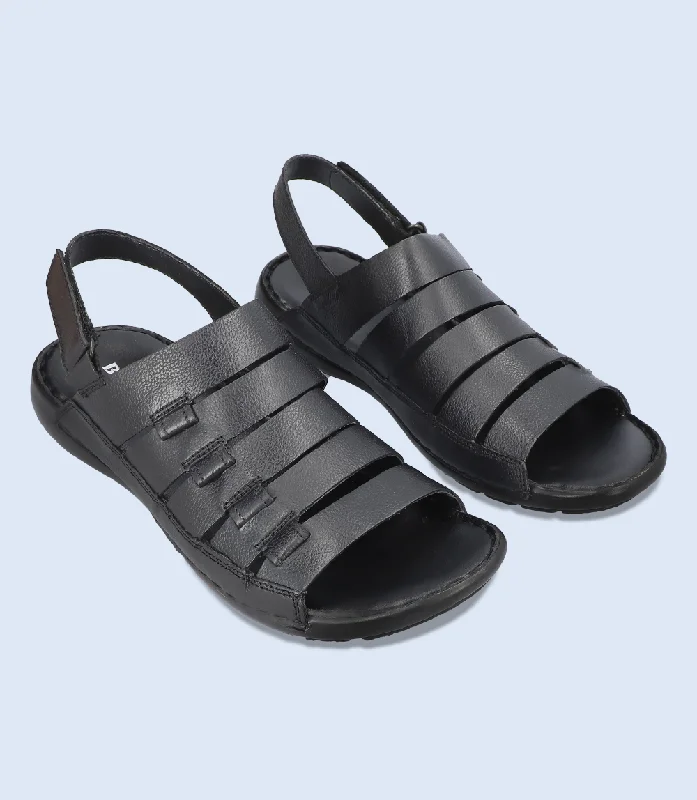 Men's sandals with a rubber sole for tractionBM5987-BLACK-Men Sandal