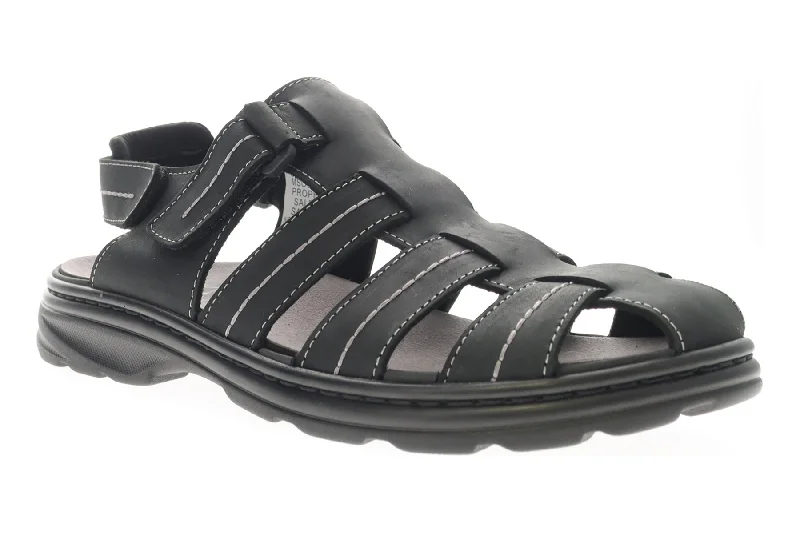 Men's sandals with a flexible sole for easy movementHunter