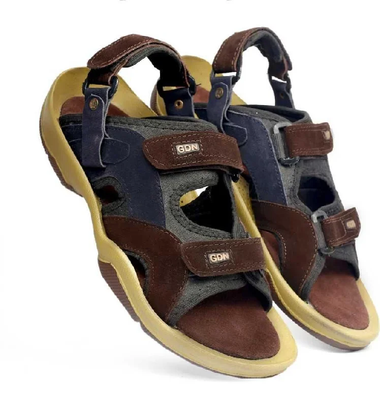 Men's sandals with a removable insole for cleaningWoody Brown Leather Sandals