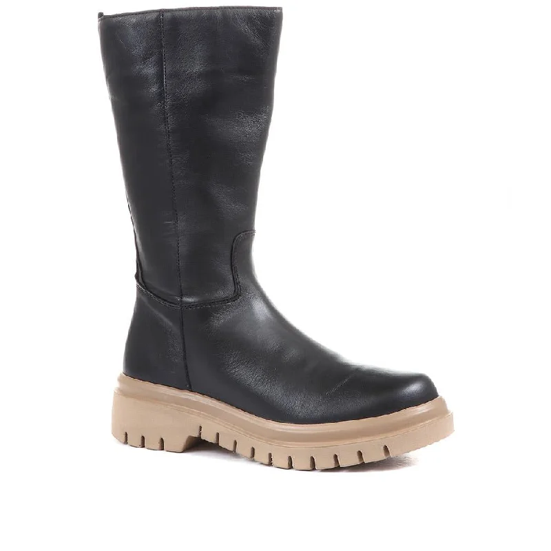 Men's casual shoes with a logo patch on the tongueCheel Calf Length Chunky Boots - GAB36511 / 322 679