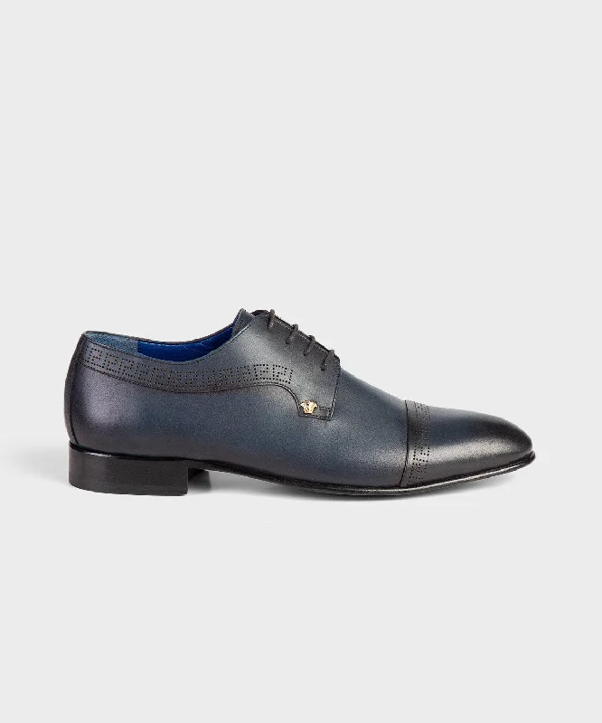 Men's loafers with a moc - toe designBlue Loafers