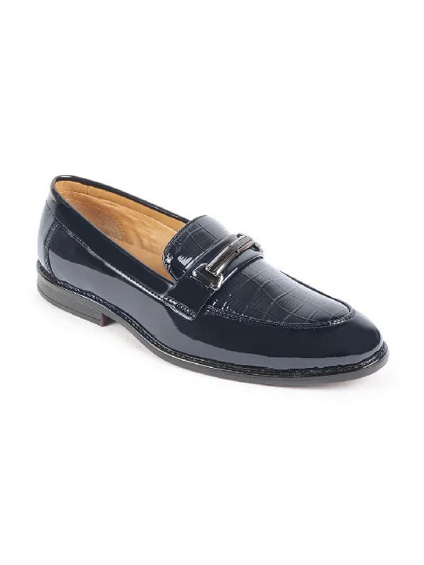 Men's loafers with a flexible sole for easy movementMen Blue Casual Patent Leather Slip-On Loafers