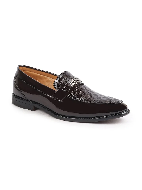 Men's loafers with a low - heeled designMen Brown Casual Patent Leather Slip-On Loafers