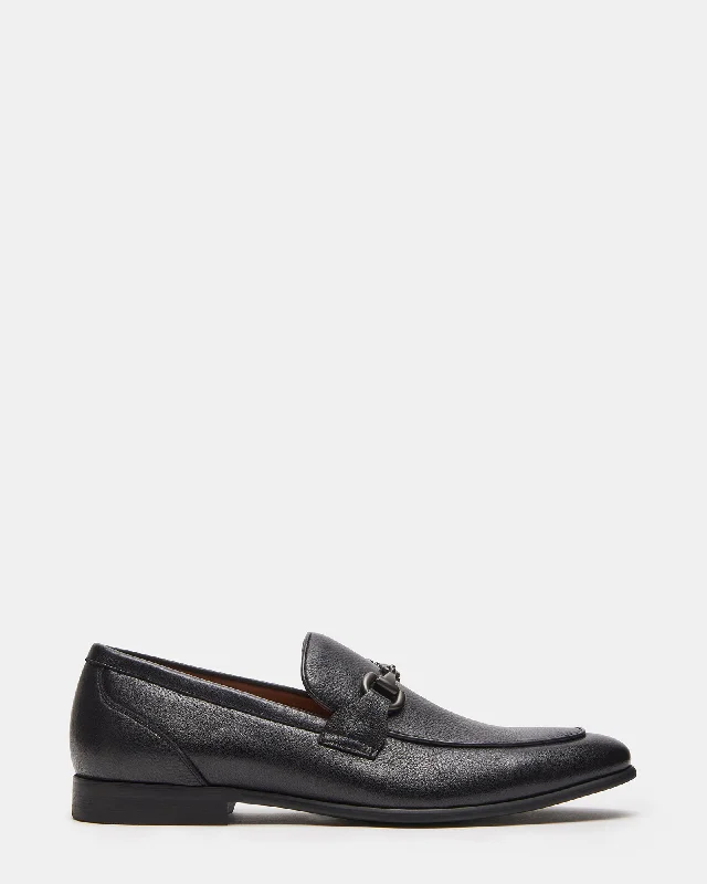 Men's loafers with a contrast stitching detailJAYSHAN BLACK LEATHER