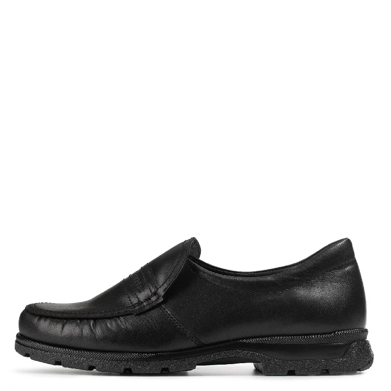 Men's loafers in a neutral color like black or brownARMAS Men´s XW moccasins