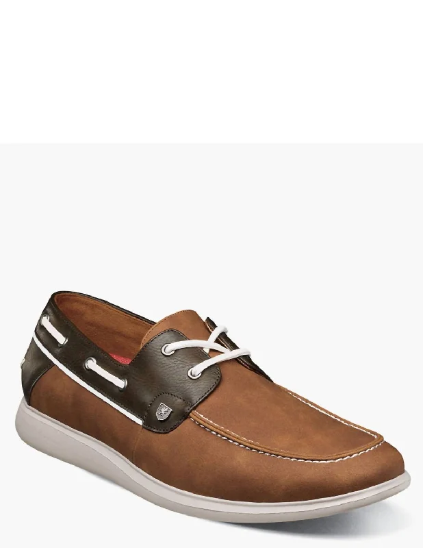 Men's loafers with a contrast stitching detailMen's Reid Moc Toe Boat Shoe In Cognac Multi