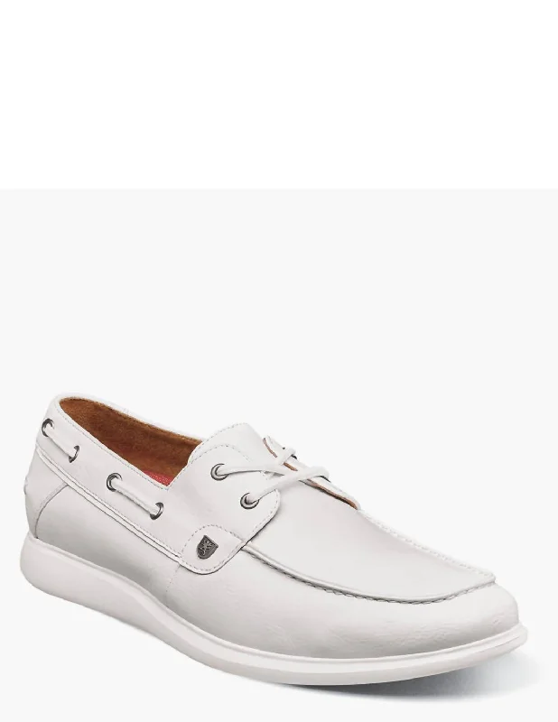 Men's loafers with a stretchy side panel for a better fitMen's Reid Moc Toe Boat Shoe In White