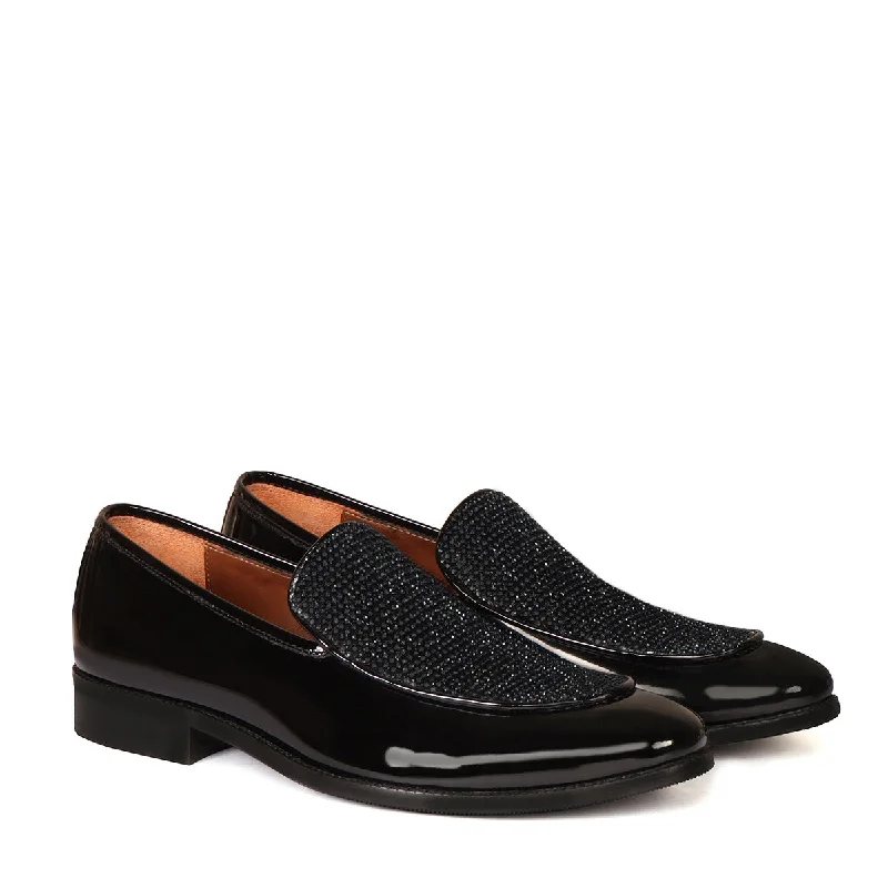 Men's loafers with a decorative bucklePatent Black Slip-On Shoe with Flashy Rhinestone Zardosi Beads Leather Loafers