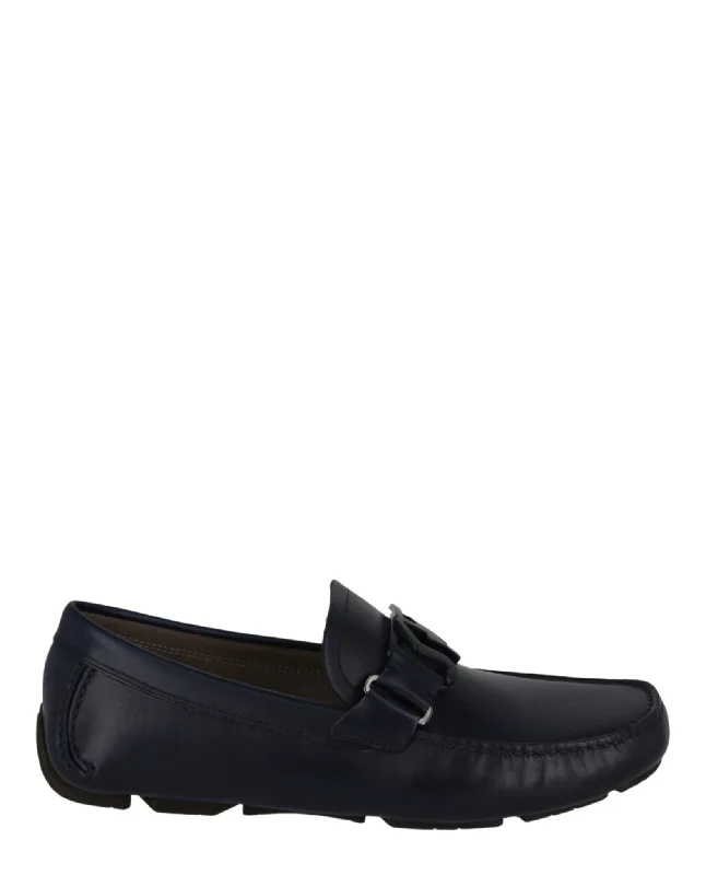 Men's loafers with a moc - toe designPeter Venice Loafers