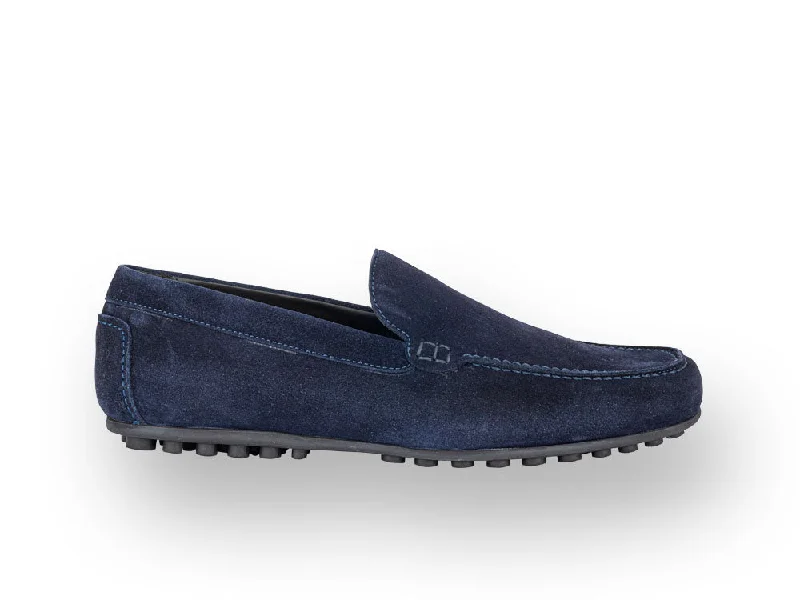 Men's loafers with a low - heeled designEnzo