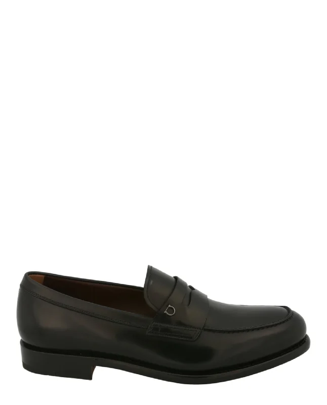 Men's loafers with a cushioned footbedTheodore Leather Loafers