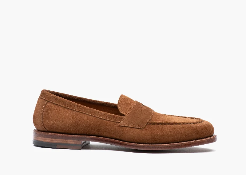 Men's loafers with a memory foam insoleTraveler Penny Bourbon Suede