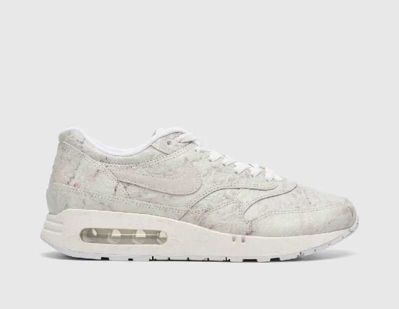 Men's sneakers with a shock - absorbing insoleNike Air Max 1 '86 OG Summit White / Phantom