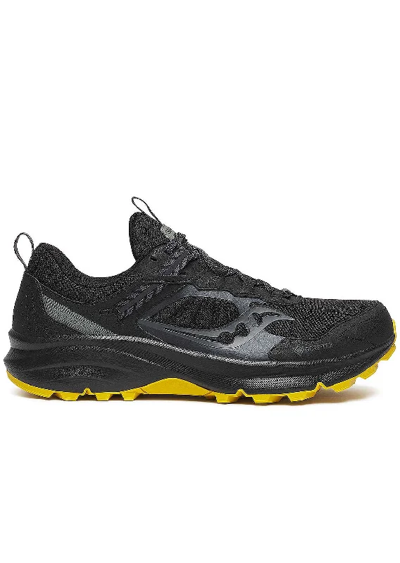 Men's running shoes with a flexible sole for easy movementSaucony Men's Excursion TR17 GORE-TEX Shoes