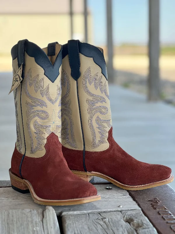 Men's cowboy boots with a snake - skin textureFenoglio Boot Co. | Chili Boar Boot