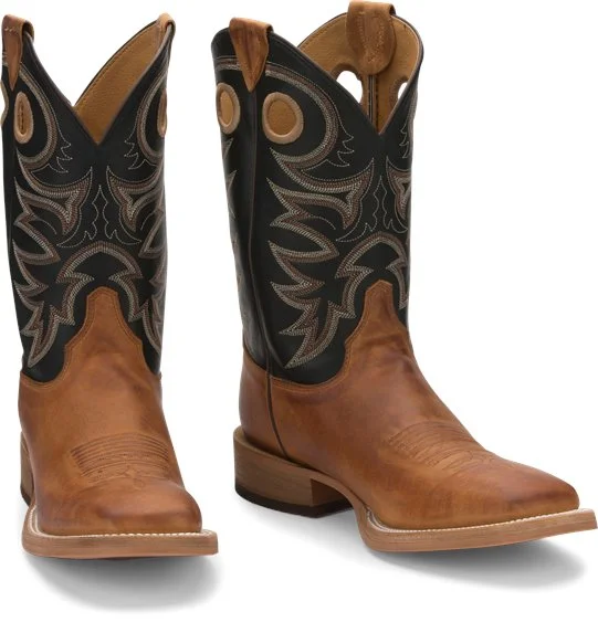 Men's cowboy boots with a spur ledgeJustin Caddo Brown Western Boot