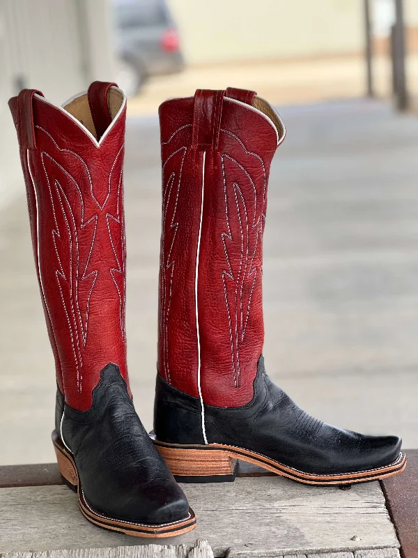 Men's cowboy boots with a distressed leather finishOlathe Boot Co.  | Black Wyoming Tall Top Boot