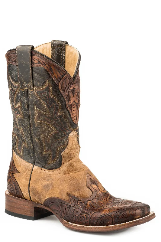 Western - style men's cowboy boots with intricate stitchingStetson Mens Crackled Tan Leather Julian Cowboy Boots