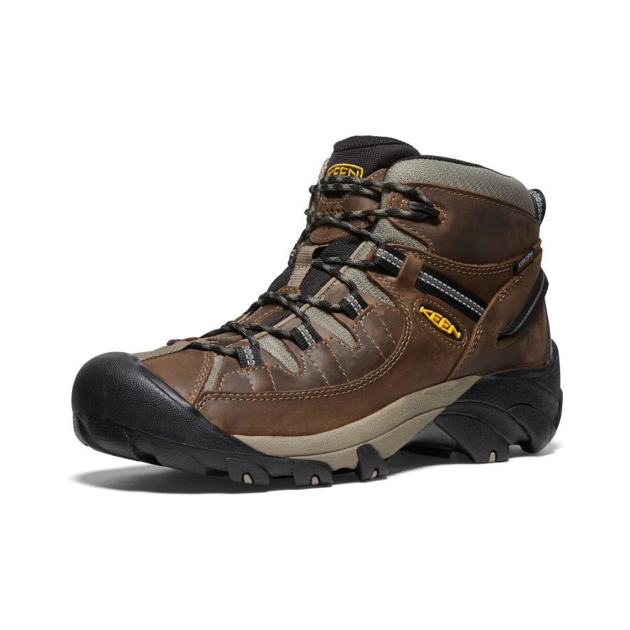 Breathable men's casual shoes for warm weatherKeen Targhee II Mid Waterproof Hiking Boots