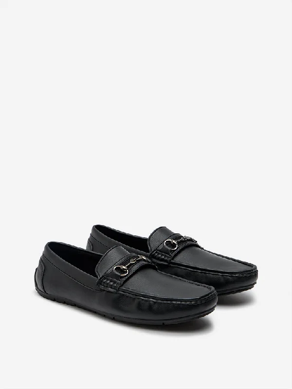 Men's casual shoes with a removable footbed for cleaningSOLEPLAY Black Penny Loafers